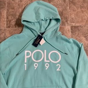 Men’s polo 1992 logo Hoodie.